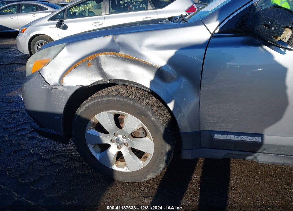 2010 SUBARU OUTBACK 2.5I PREMIUM VIN: 4S4BRBCC8A3350780