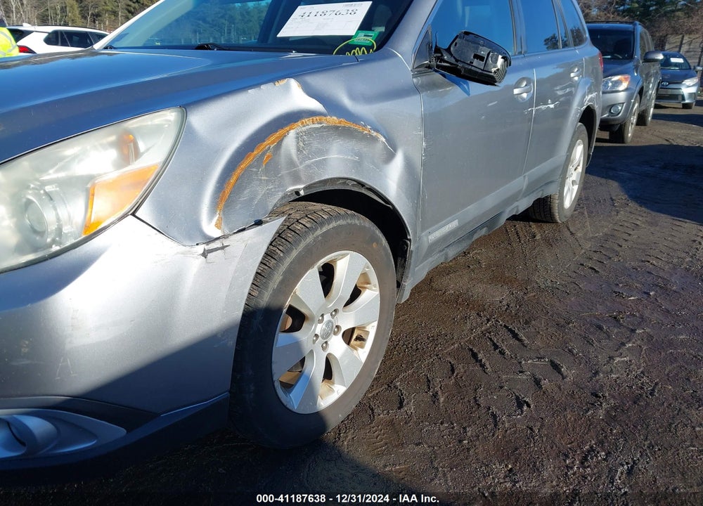2010 SUBARU OUTBACK 2.5I PREMIUM VIN: 4S4BRBCC8A3350780