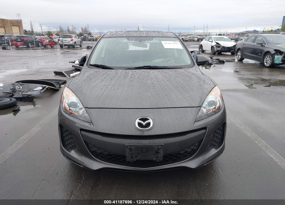 2013 MAZDA 3 I GRAND TOURING VIN: JM1BL1MP3D1722222