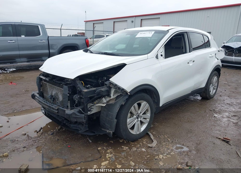 2018 KIA SPORTAGE LX VIN: KNDPM3AC0J7432061