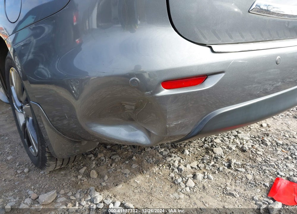 2015 INFINITI QX60 VIN: 5N1AL0MM5FC550824
