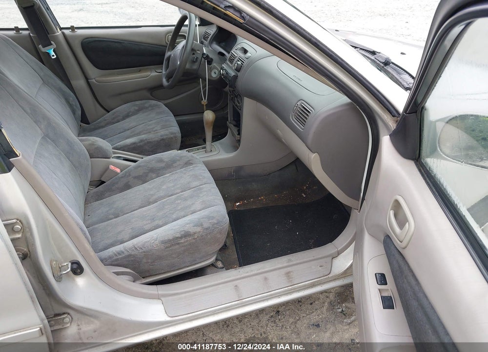 2000 TOYOTA COROLLA LE VIN: 1NXBR12EXYZ332136