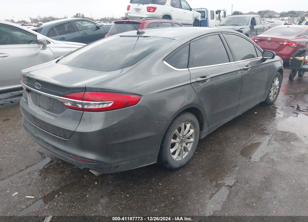 2017 FORD FUSION VIN: 3FA6P0G70HR175133