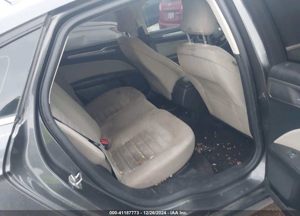 2017 FORD FUSION VIN: 3FA6P0G70HR175133