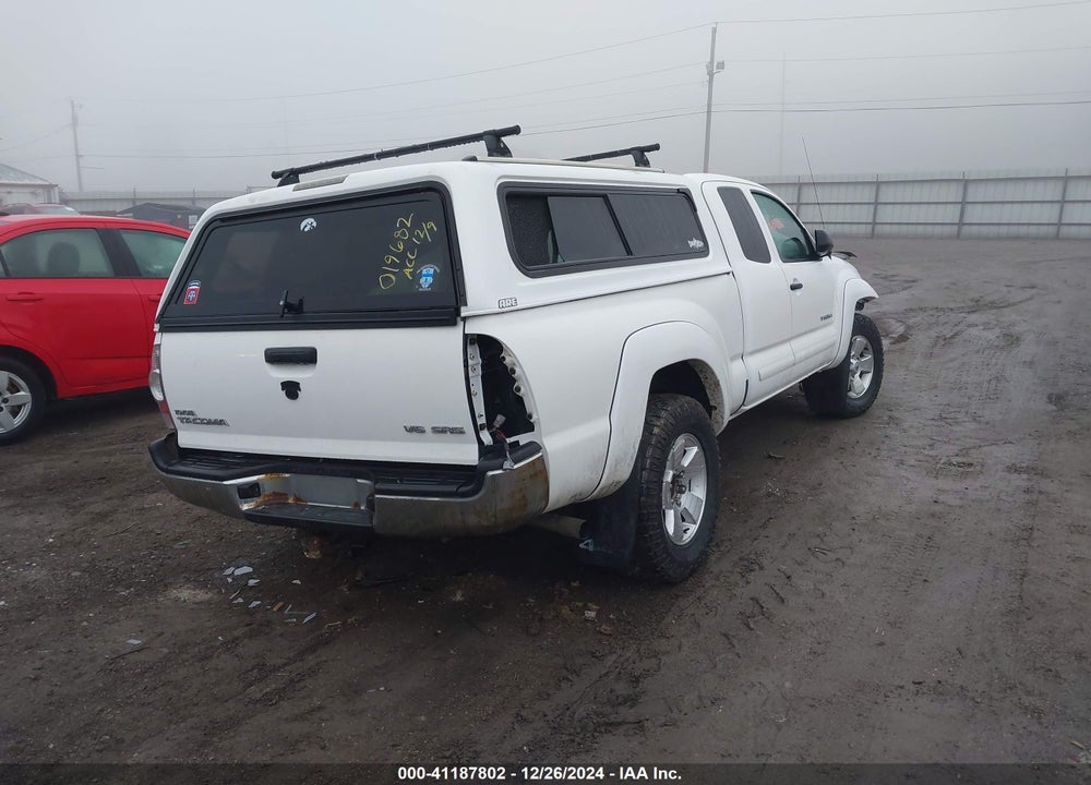 2011 TOYOTA TACOMA ACCESS CAB VIN: 5TFUU4EN8BX019682