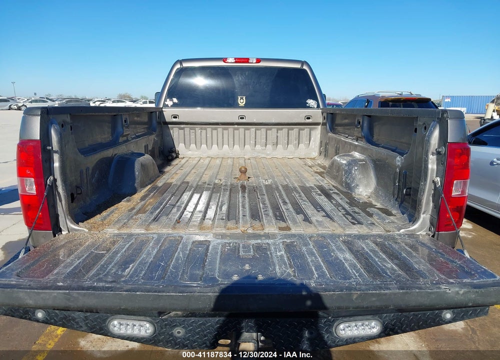 2013 CHEVROLET SILVERADO 3500HD LTZ VIN: 1GC4K1C89DF132342