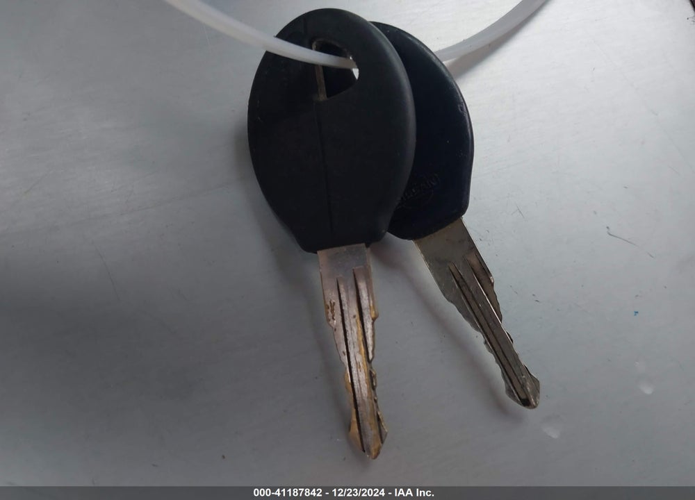 1996 NISSAN SENTRA E/XE/GXE/GLE VIN: 1N4AB41D1TC745842