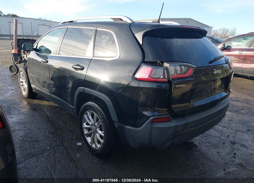 2019 JEEP CHEROKEE LATITUDE FWD VIN: 1C4PJLCBXKD160151