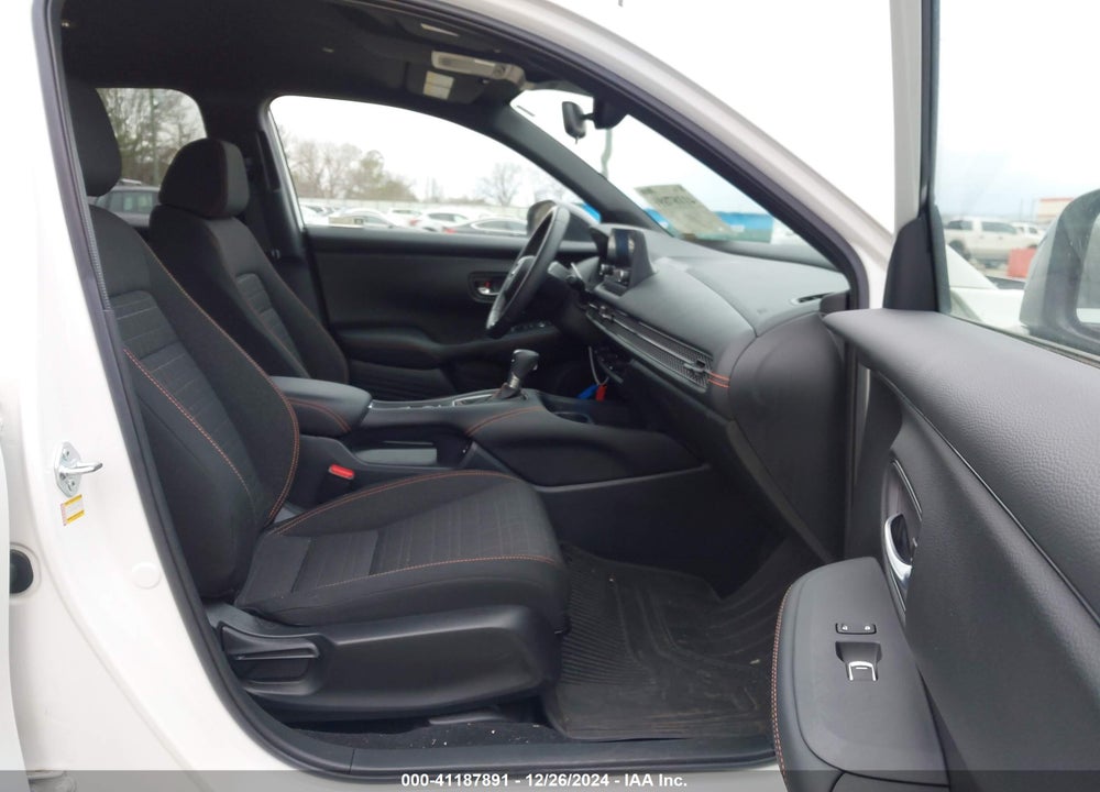 2024 HONDA HR-V VIN: 3CZRZ1H54RM723955