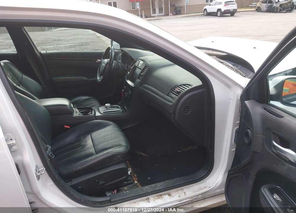 2015 CHRYSLER 300 VIN: 2C3CCAGG9FH808871