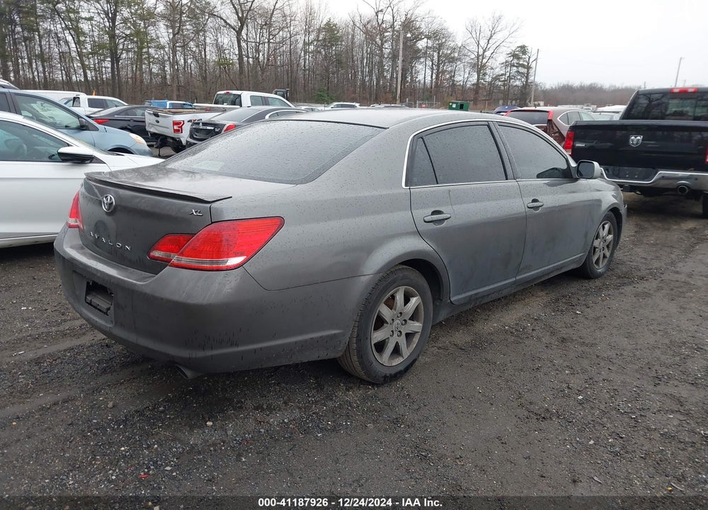 2006 TOYOTA AVALON XL VIN: 4T1BK36B26U126967