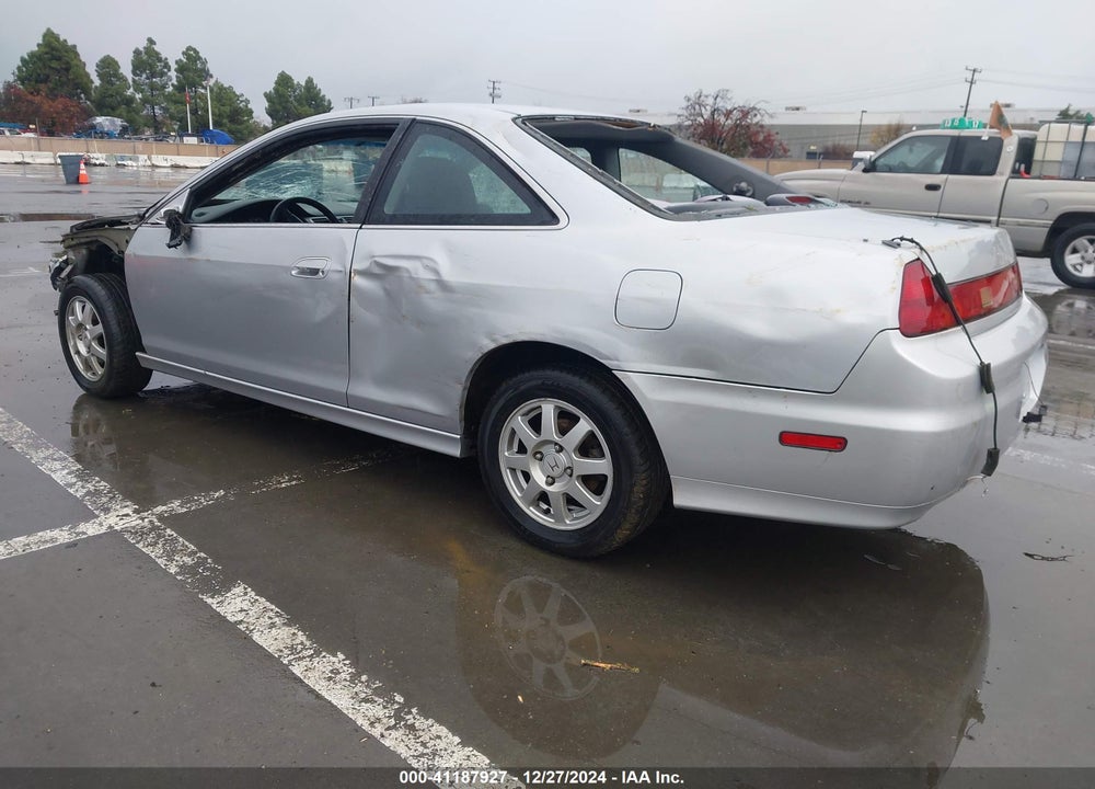 2002 HONDA ACCORD 2.3 EX VIN: 1HGCG32512A002387