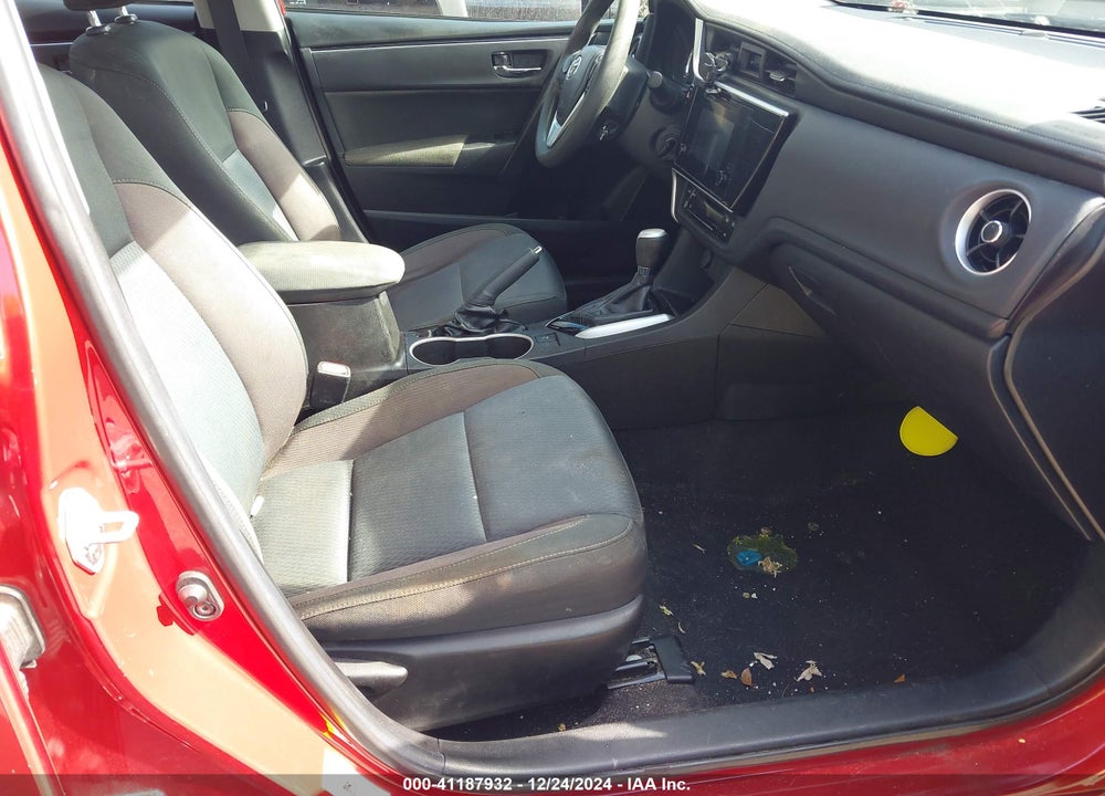 2019 TOYOTA COROLLA VIN: 5YFBURHE7KP943433