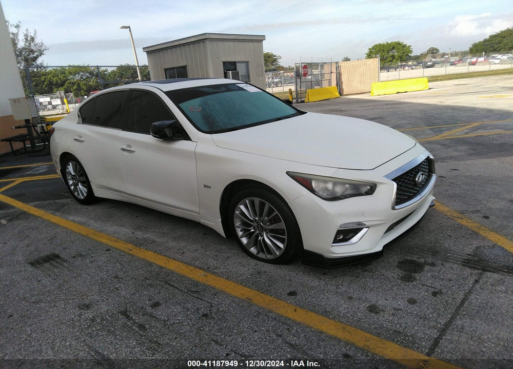 2018 INFINITI Q50 3.0T LUXE VIN: JN1EV7AP9JM360182