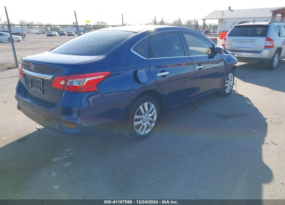 2018 NISSAN SENTRA VIN: 3N1AB7AP5JY266921