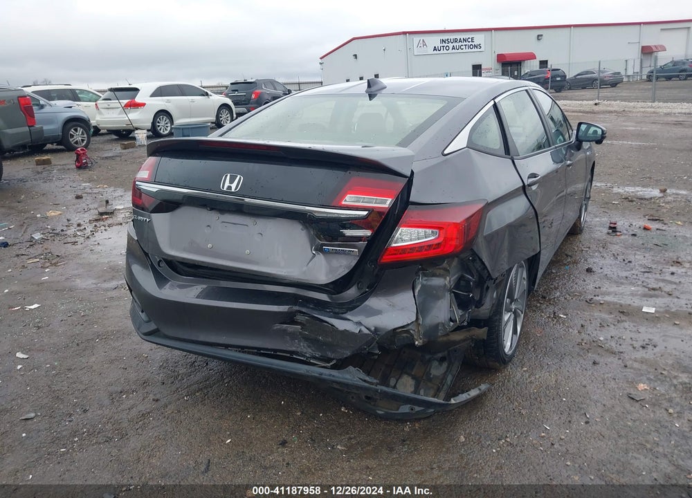 2018 HONDA CLARITY PLUG-IN HYBRID VIN: JHMZC5F17JC003410
