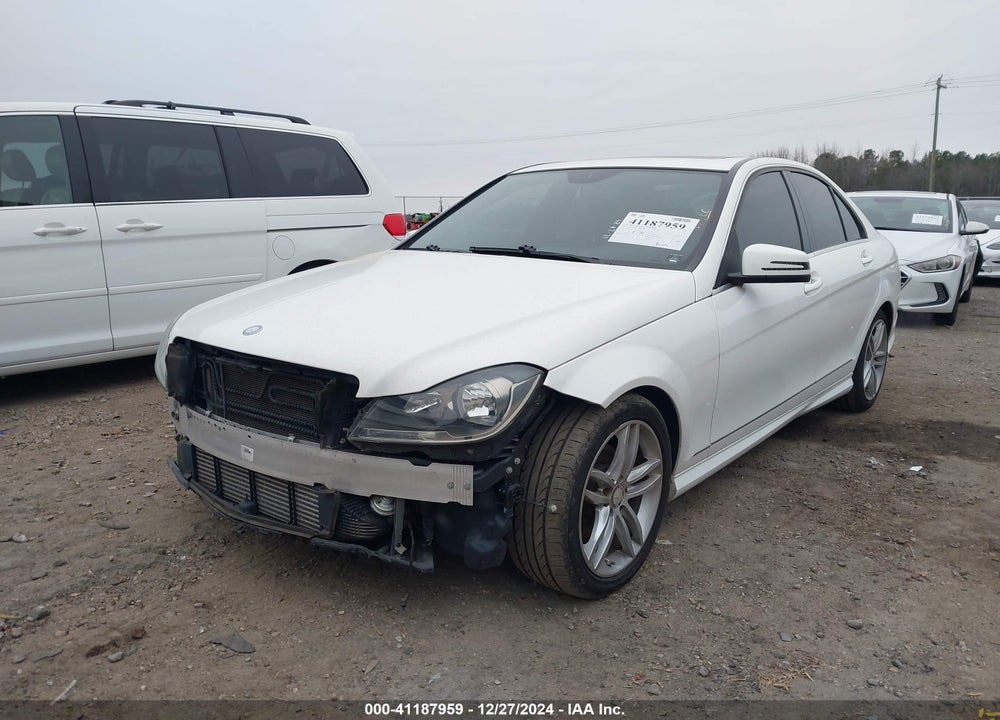 2013 MERCEDES-BENZ C 250 VIN: WDDGF4HB2DA746532