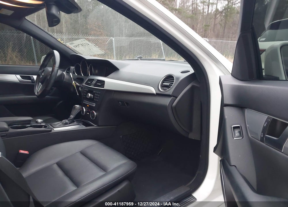 2013 MERCEDES-BENZ C 250 VIN: WDDGF4HB2DA746532