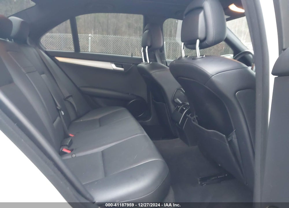 2013 MERCEDES-BENZ C 250 VIN: WDDGF4HB2DA746532