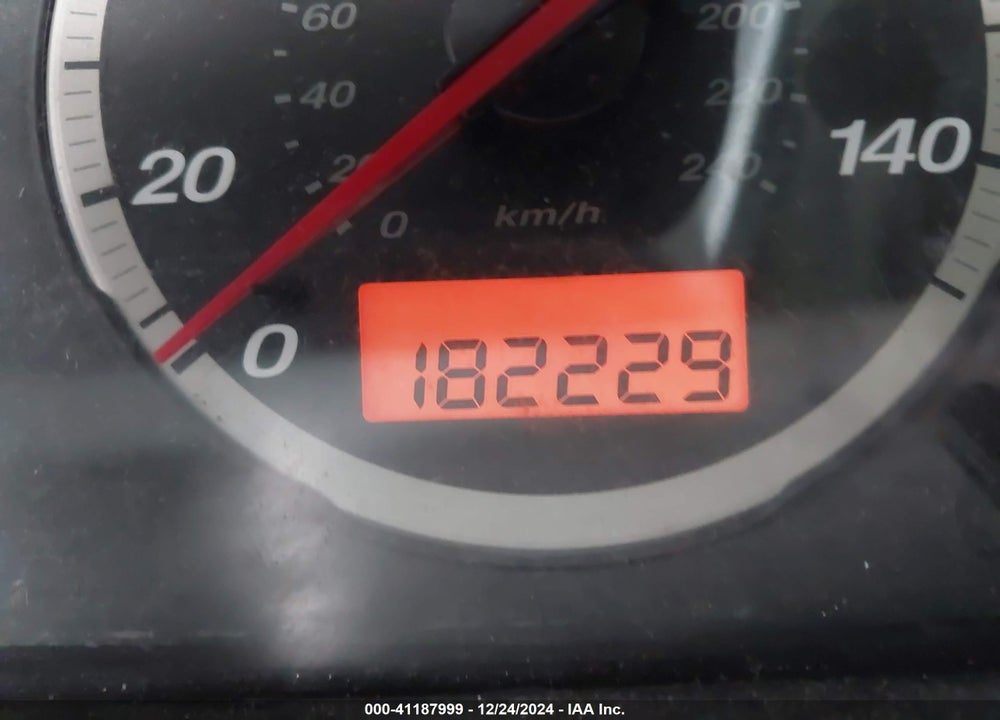 2003 HONDA CR-V LX VIN: JHLRD684X3C018100