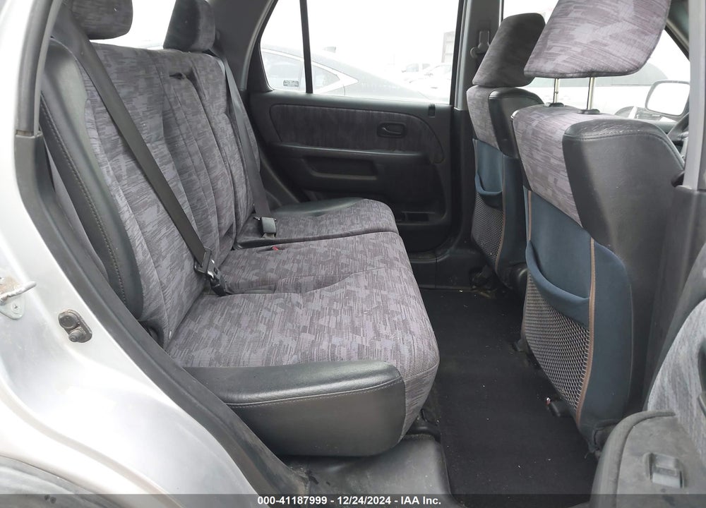 2003 HONDA CR-V LX VIN: JHLRD684X3C018100