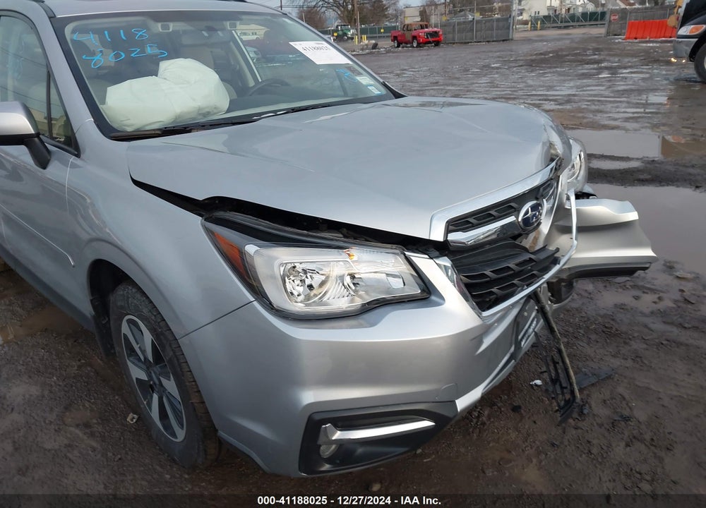 2018 SUBARU FORESTER 2.5I PREMIUM VIN: JF2SJAGC0JH538214