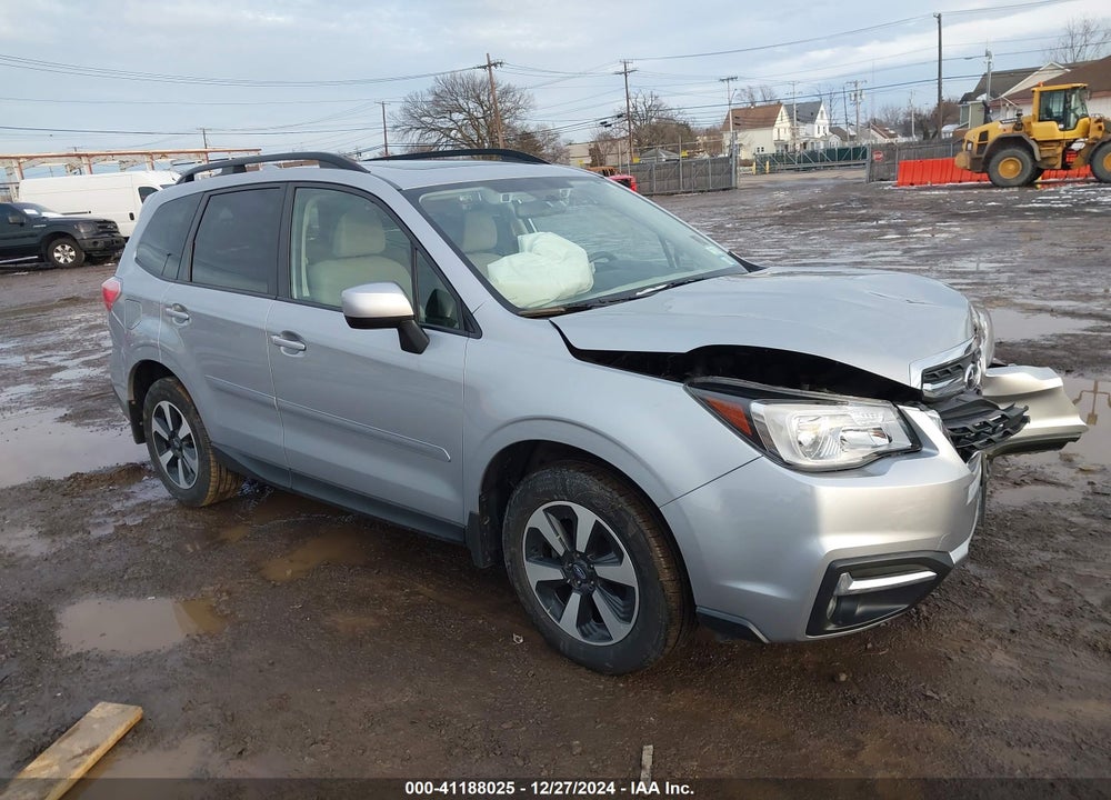 2018 SUBARU FORESTER 2.5I PREMIUM VIN: JF2SJAGC0JH538214