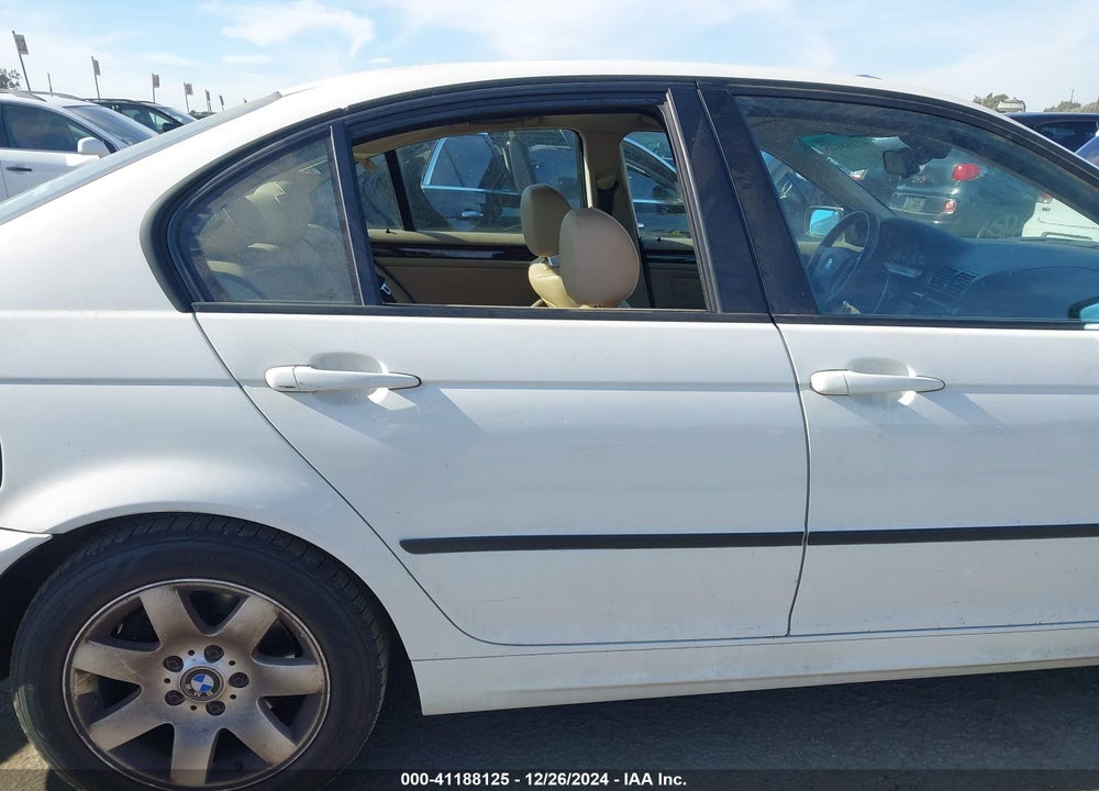 2005 BMW 325I VIN: WBAET37425NJ88647