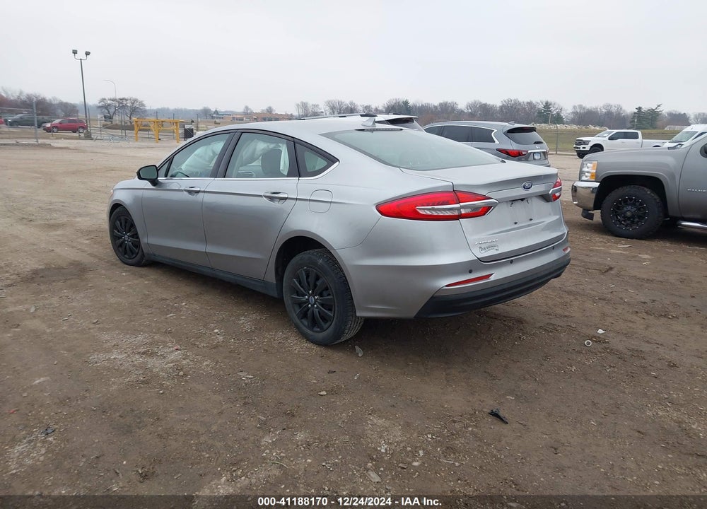 2020 FORD FUSION VIN: 3FA6P0G76LR108495