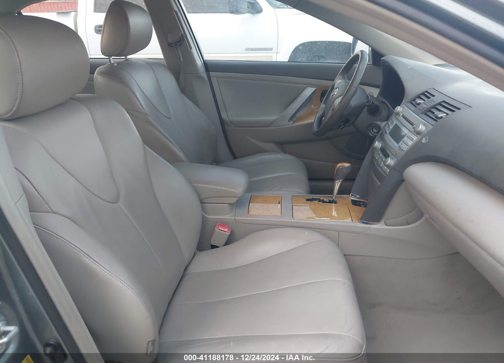 2007 TOYOTA CAMRY XLE VIN: 4T1BE46K87U641017