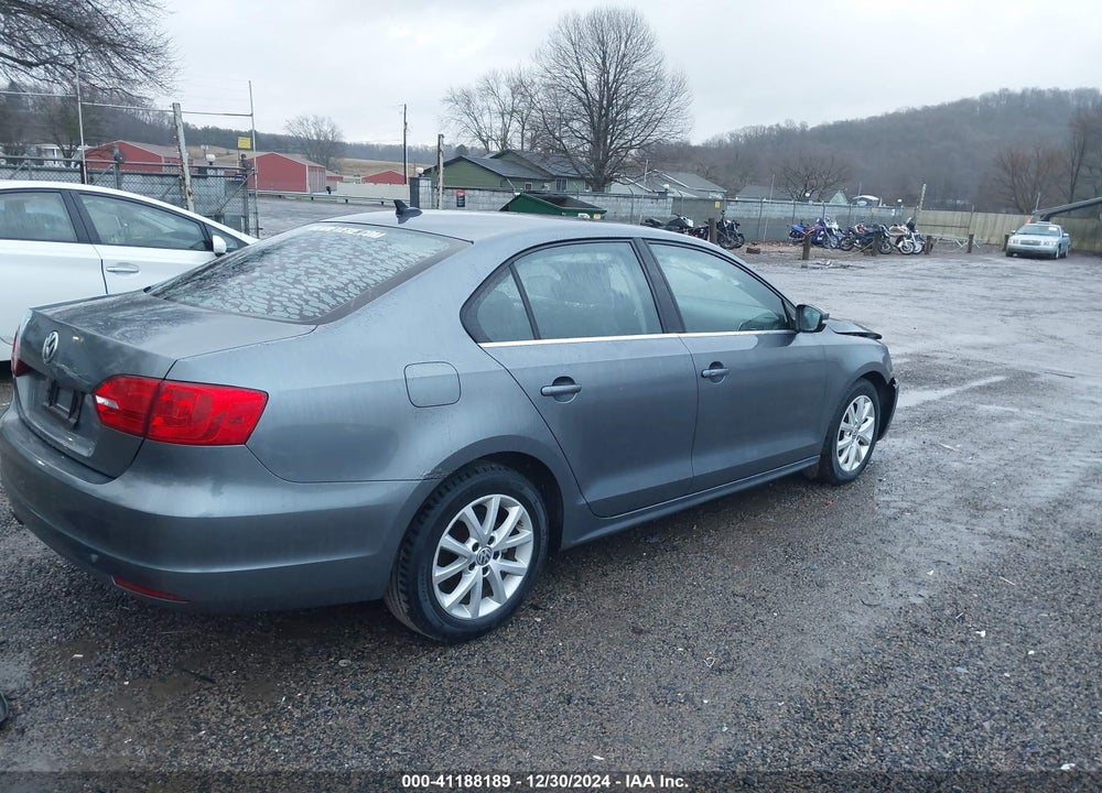 2014 VOLKSWAGEN JETTA 1.8T SE VIN: 3VWD17AJ1EM436078