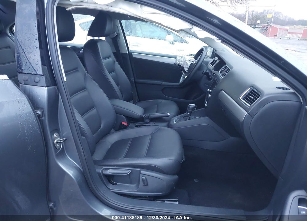 2014 VOLKSWAGEN JETTA 1.8T SE VIN: 3VWD17AJ1EM436078