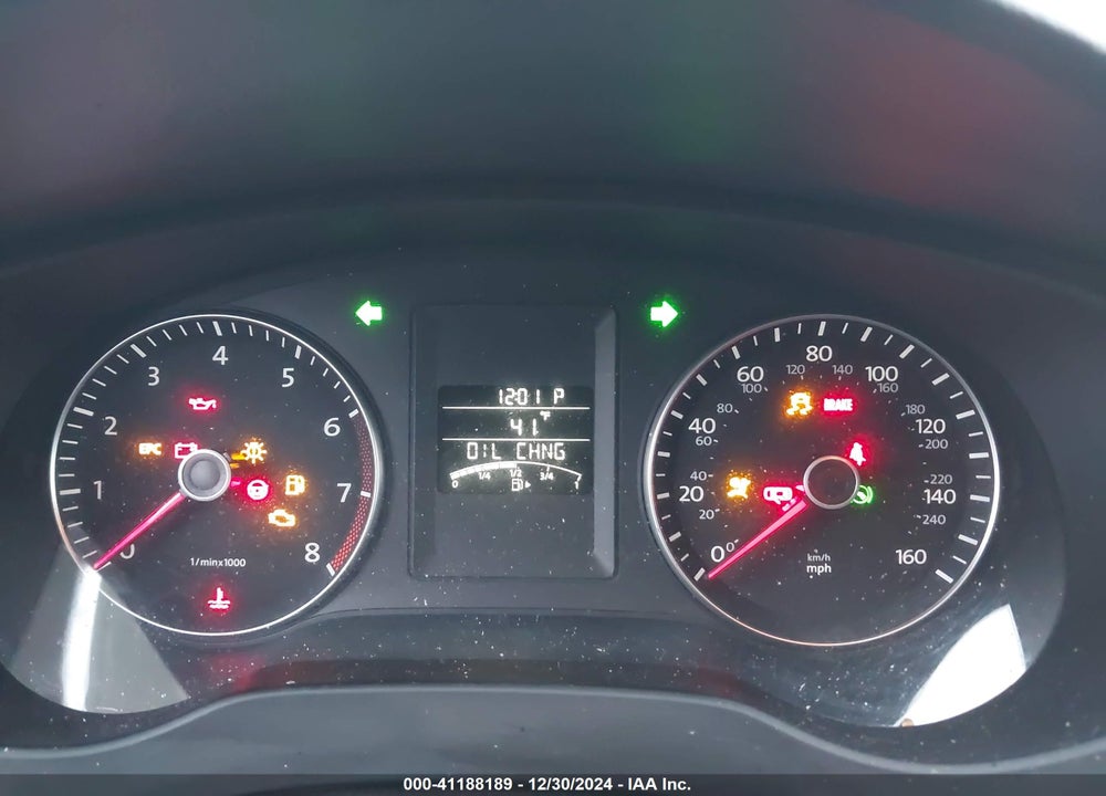 2014 VOLKSWAGEN JETTA 1.8T SE VIN: 3VWD17AJ1EM436078