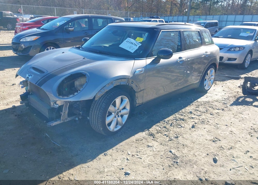 2016 MINI CLUBMAN COOPER S VIN: WMWLN9C53G2B31111