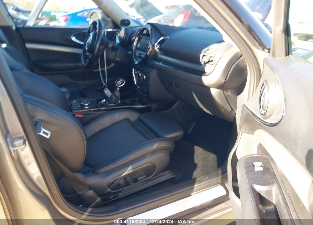 2016 MINI CLUBMAN COOPER S VIN: WMWLN9C53G2B31111