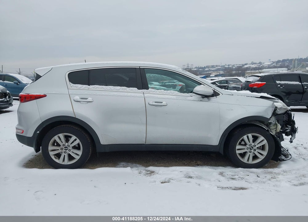 2017 KIA SPORTAGE LX VIN: KNDPMCAC2H7034294