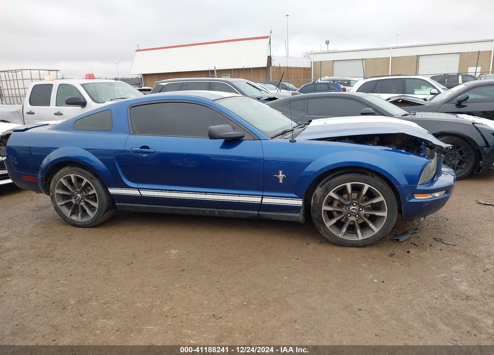 2008 FORD MUSTANG VIN: 1ZVHT80N785125027