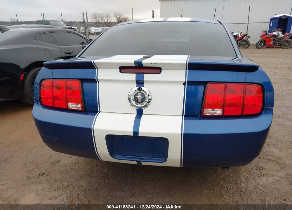 2008 FORD MUSTANG VIN: 1ZVHT80N785125027