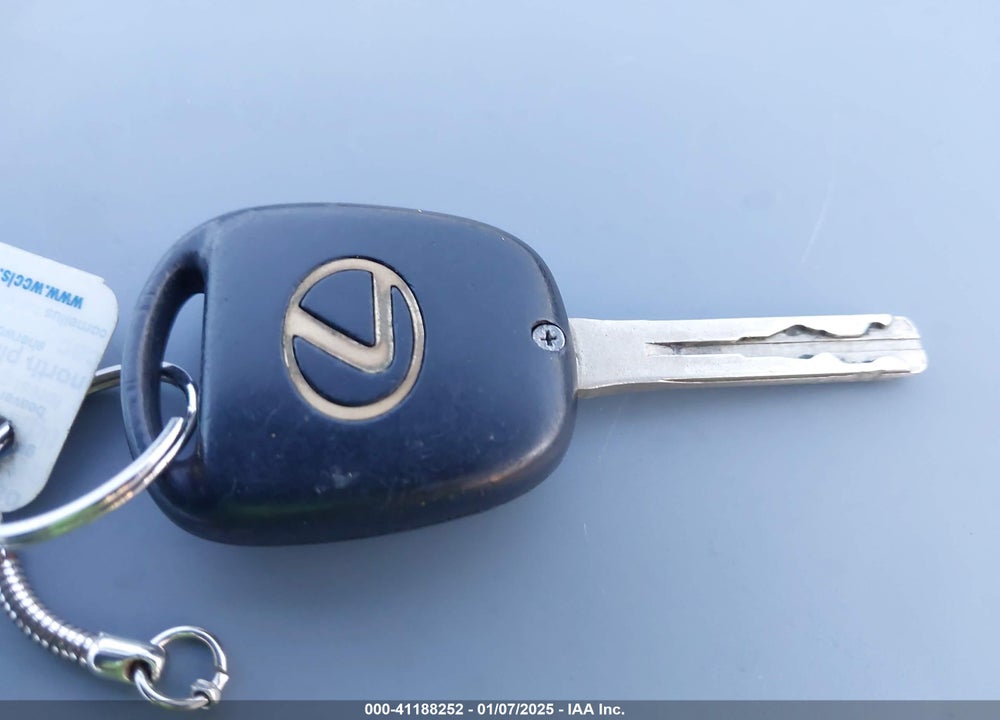 2019 LEXUS ES 300H VIN: JTHB21B11K2035019