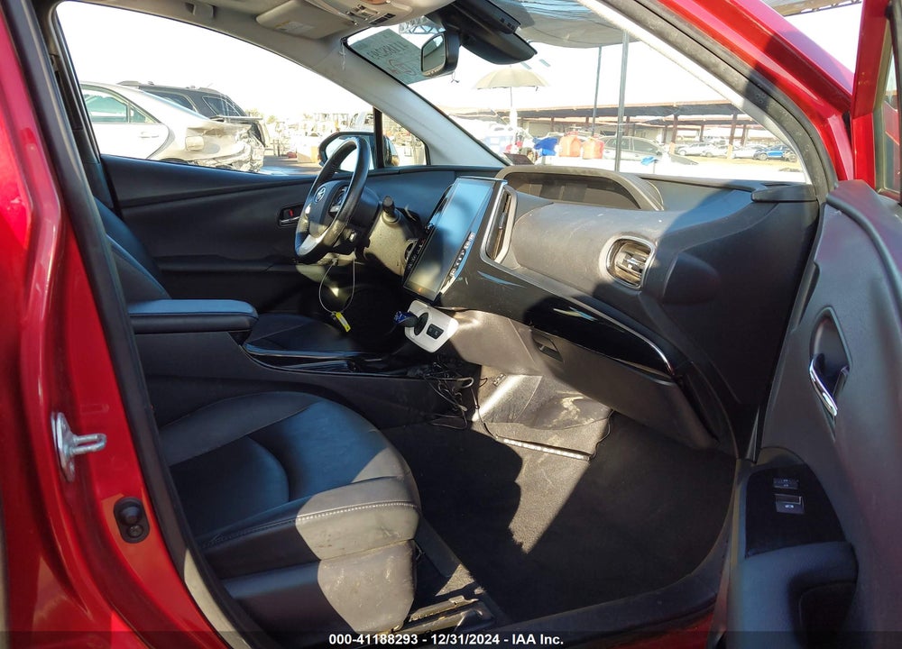 2018 TOYOTA PRIUS VIN: JTDKARFU8J3546212