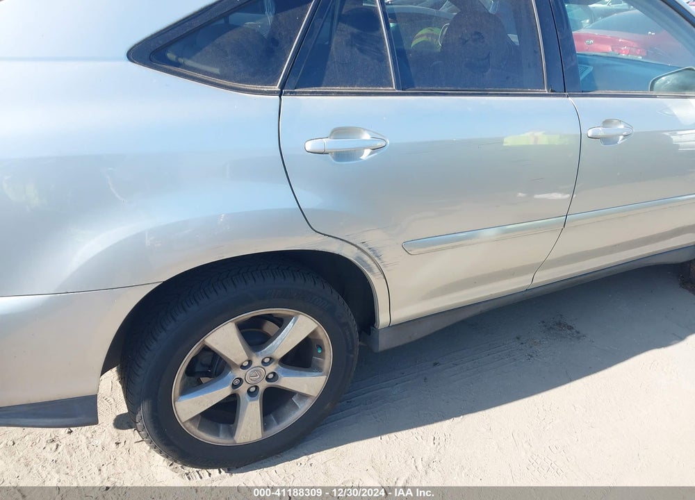 2004 LEXUS RX 330 VIN: JTJGA31U440030135