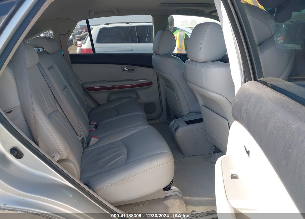 2004 LEXUS RX 330 VIN: JTJGA31U440030135