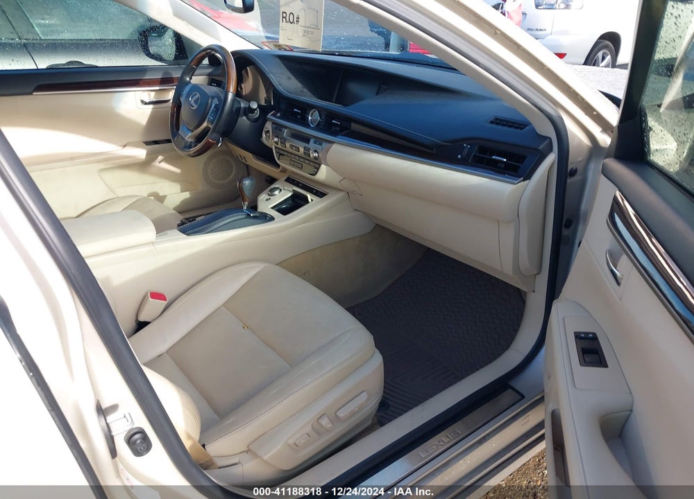 2013 LEXUS ES 350 VIN: JTHBK1GG8D2037804
