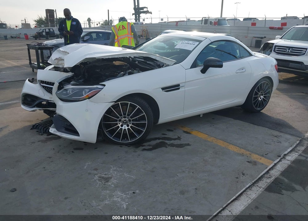 2019 MERCEDES-BENZ SLC 300 VIN: WDDPK3JA1KF157107