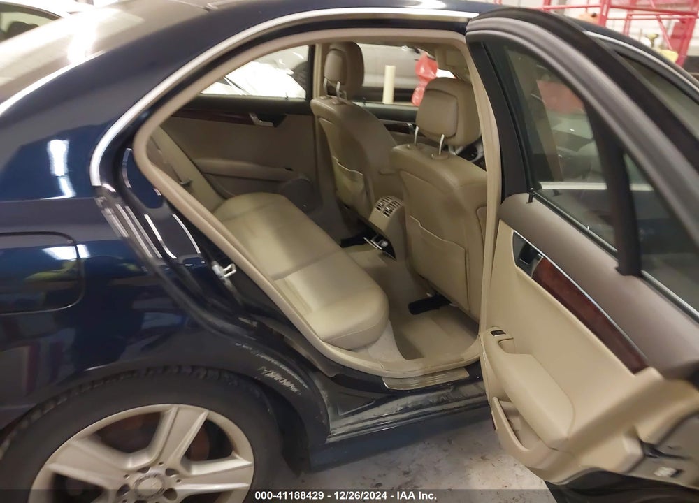 2011 MERCEDES-BENZ C 300 LUXURY 4MATIC/SPORT 4MATIC VIN: WDDGF8BB9BR159663