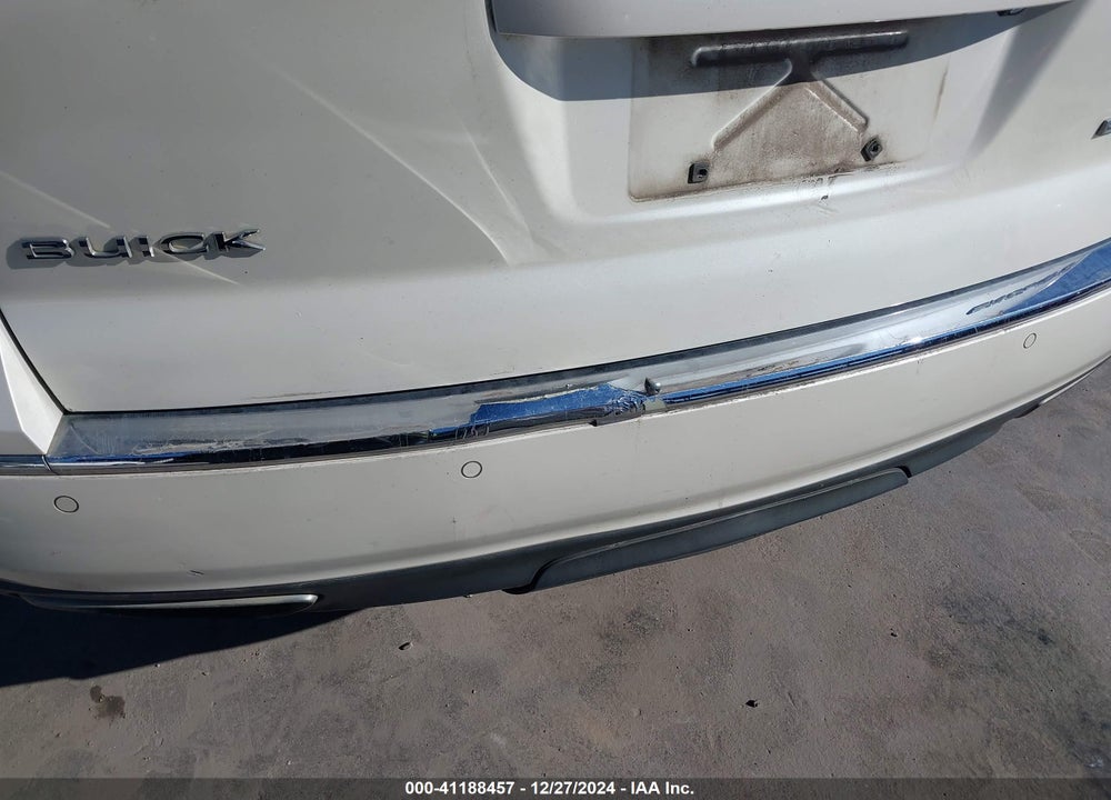 2013 BUICK ENCLAVE VIN: 5GAKRCKD5DJ190072