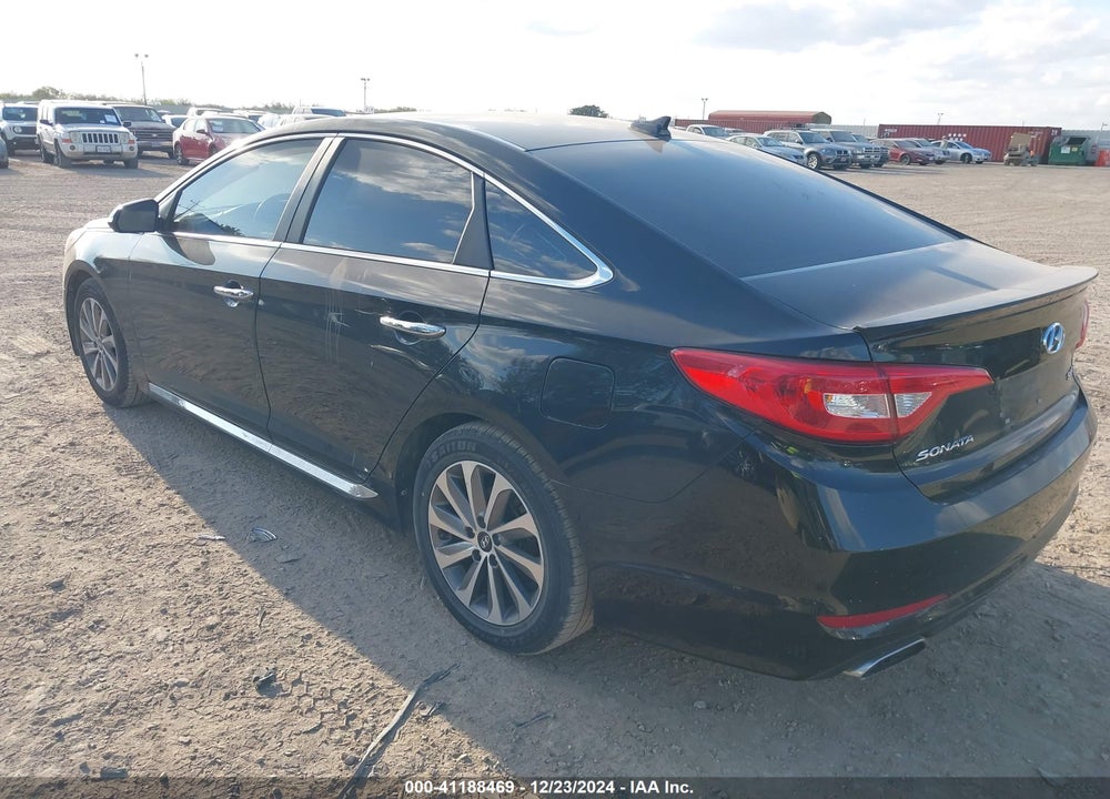 2015 HYUNDAI SONATA VIN: 5NPE34AFXFH089708