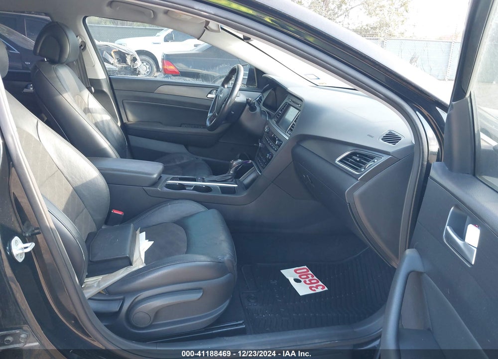 2015 HYUNDAI SONATA VIN: 5NPE34AFXFH089708