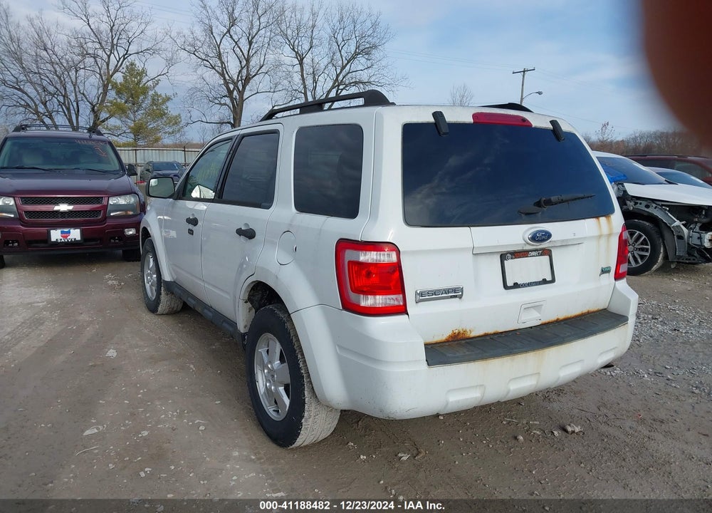 2011 FORD ESCAPE XLT VIN: 1FMCU9DGXBKA99765