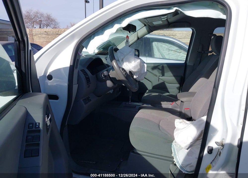 2019 NISSAN FRONTIER SV VIN: 1N6AD0ER1KN881343